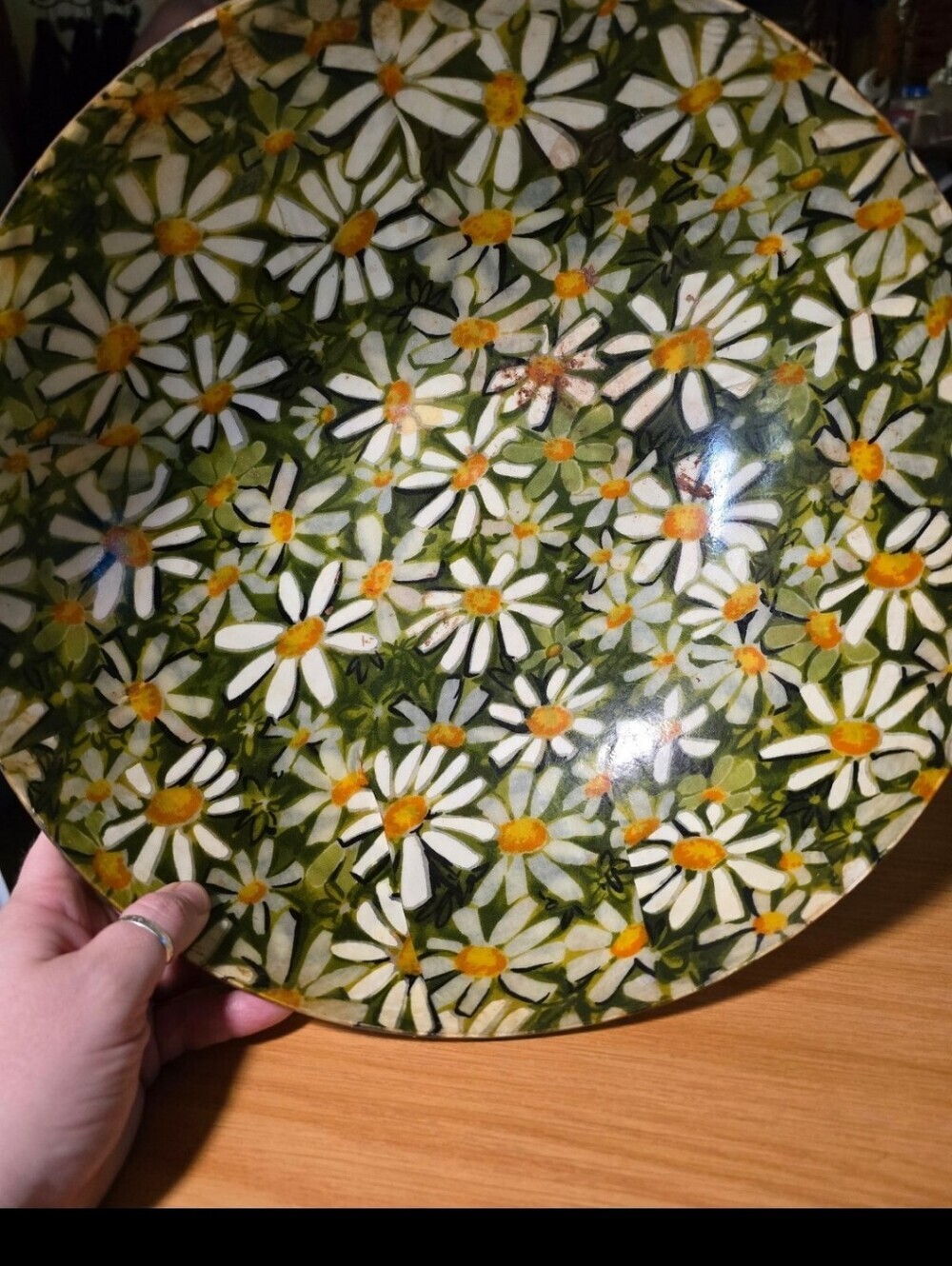 Vtg. 60's Daisy Print Fiberglass 14" Round Serving Tray Groovy MCM Rounded Lipl - Picture 2 of 3